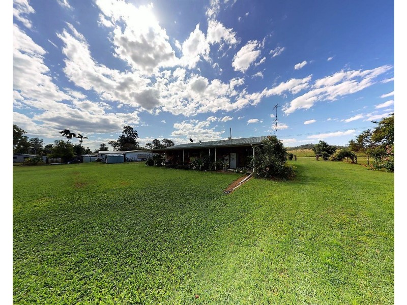 39 Carlton Road, Sarina QLD 4737