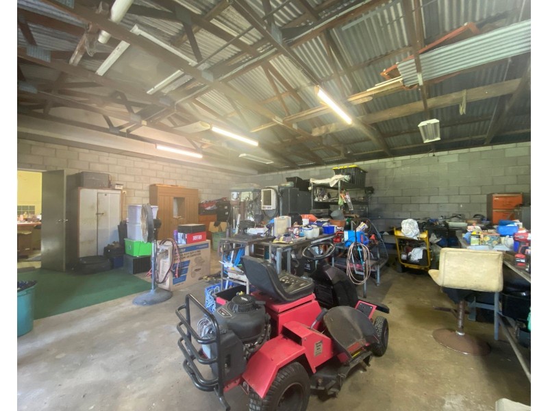 39 Carlton Road, Sarina QLD 4737
