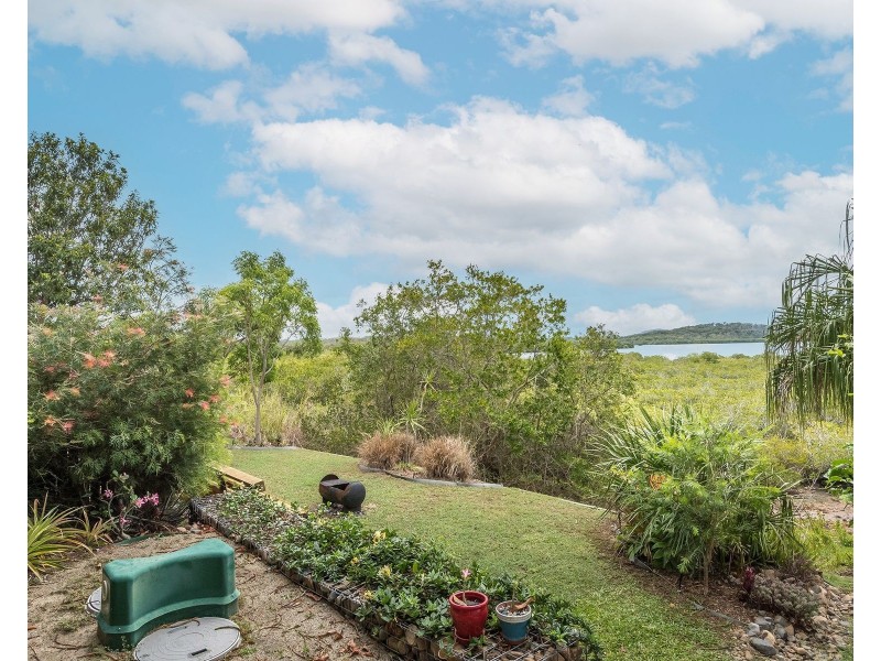 1/15 Hackett Court, Campwin Beach QLD 4737