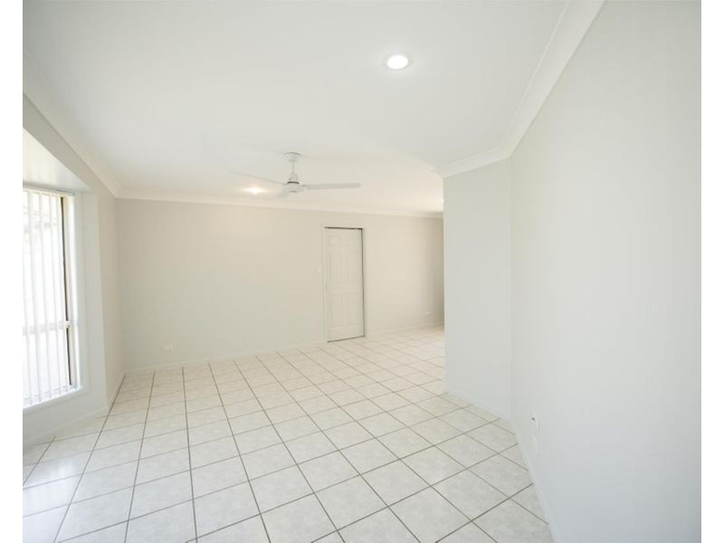 44 Adair Court, Rural View QLD 4740