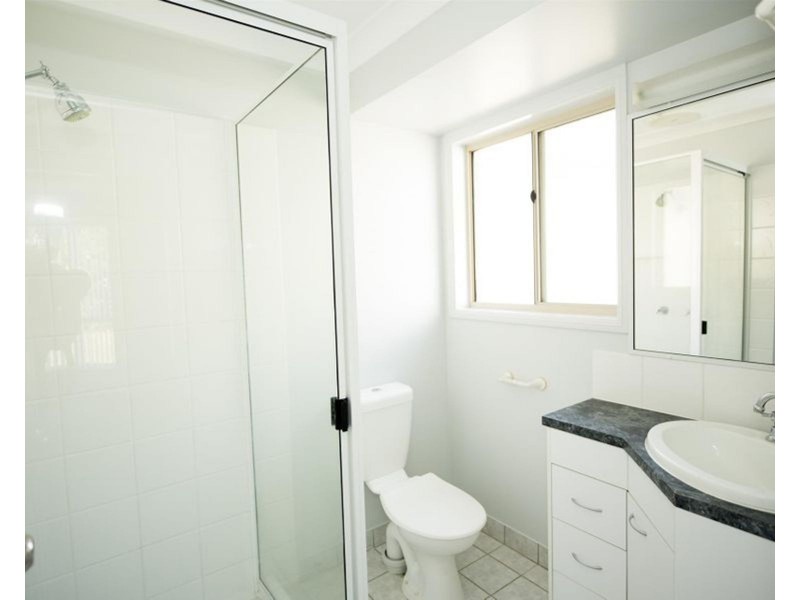 44 Adair Court, Rural View QLD 4740