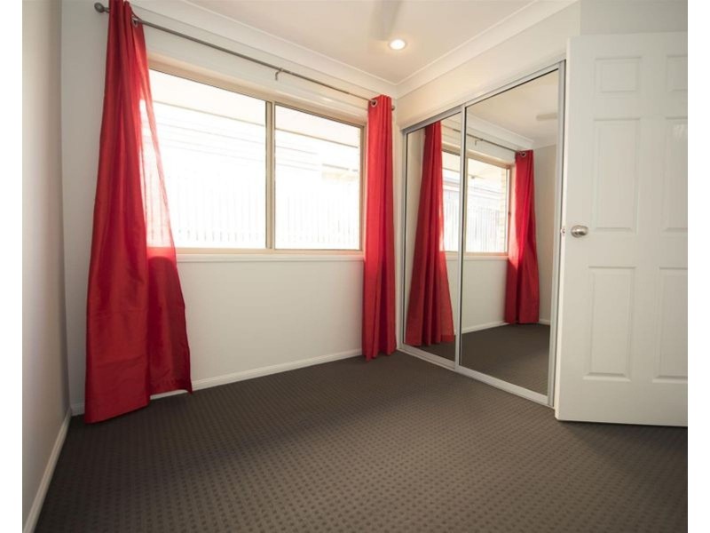 44 Adair Court, Rural View QLD 4740
