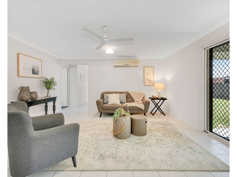 12 Botanical Drive, Ooralea QLD 4740