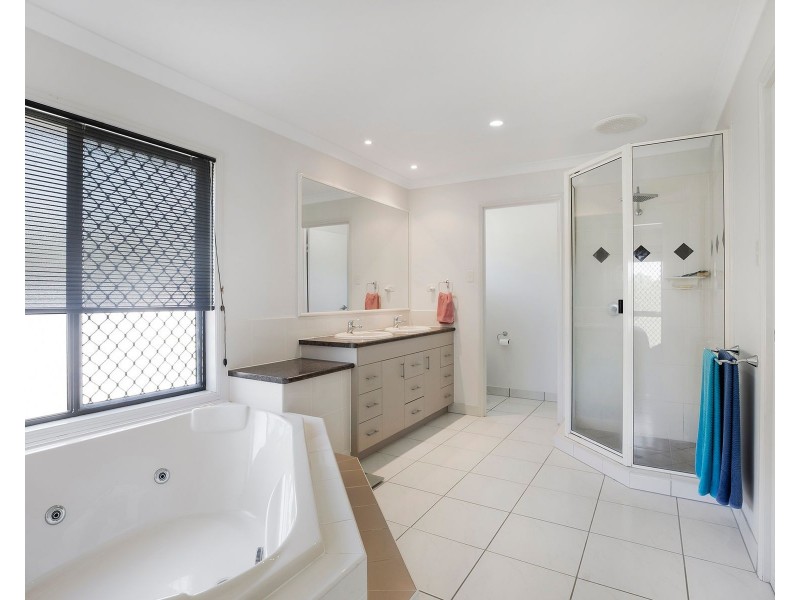 580 Cape Hillsborough Road, Cape Hillsborough QLD 4740