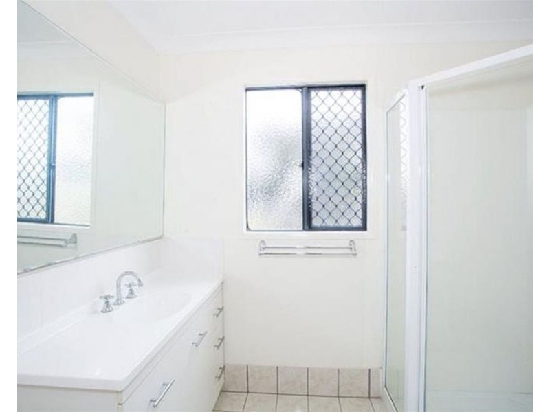 50 Cassia Court, Nebo QLD 4742