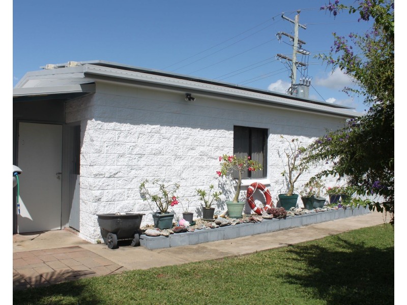 93 Rasmussen Avenue, Hay Point QLD 4740