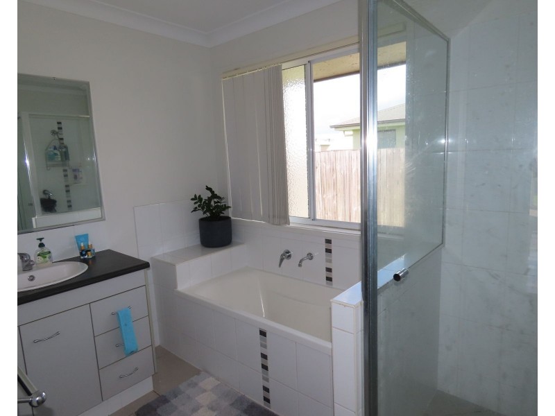 20 McCall Street, Marian QLD 4753