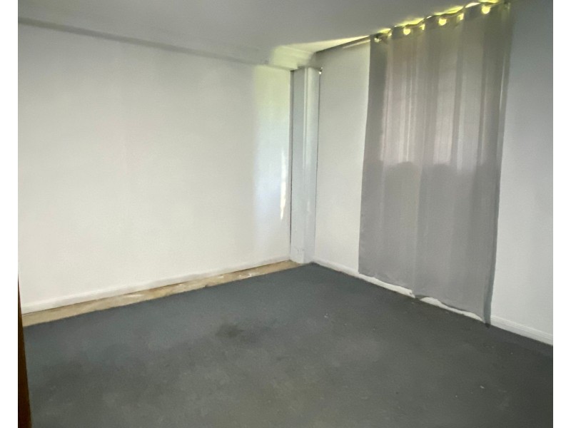 27 Brooks Road, Sarina QLD 4737