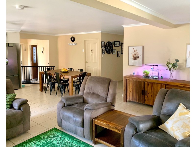 14 Hillside Drive, Grasstree Beach QLD 4740