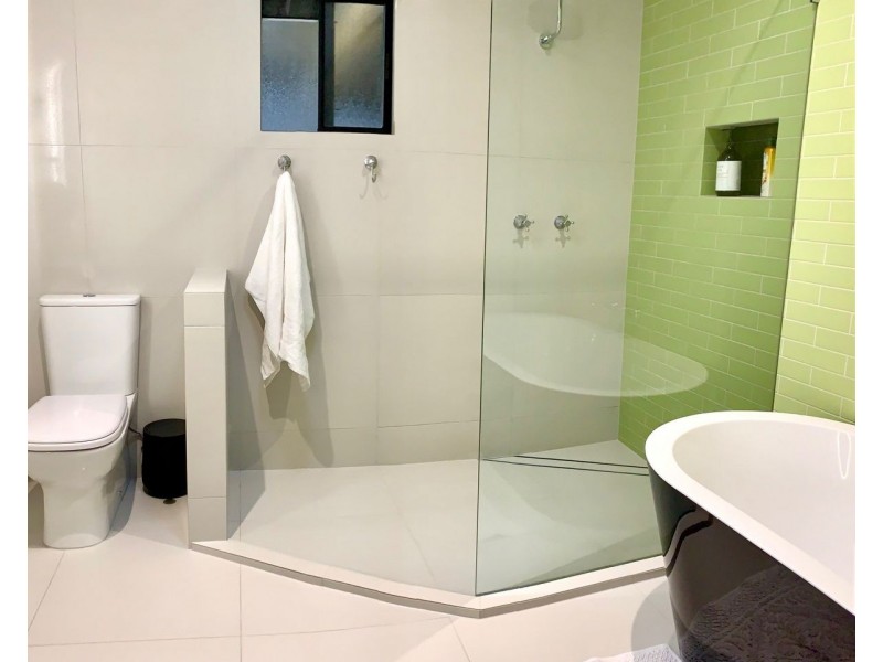 14 Hillside Drive, Grasstree Beach QLD 4740