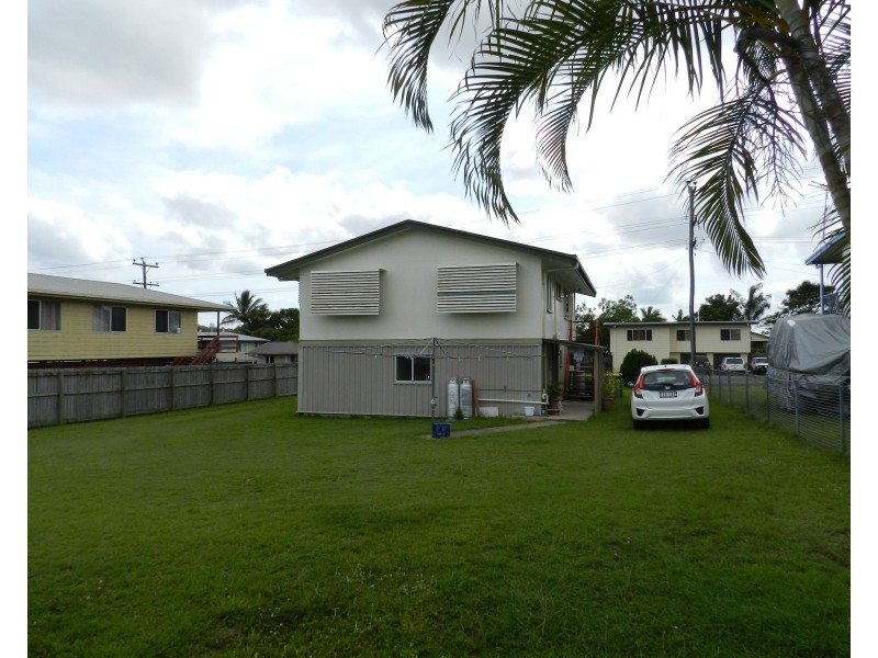 9 Petersen Street, Sarina QLD 4737