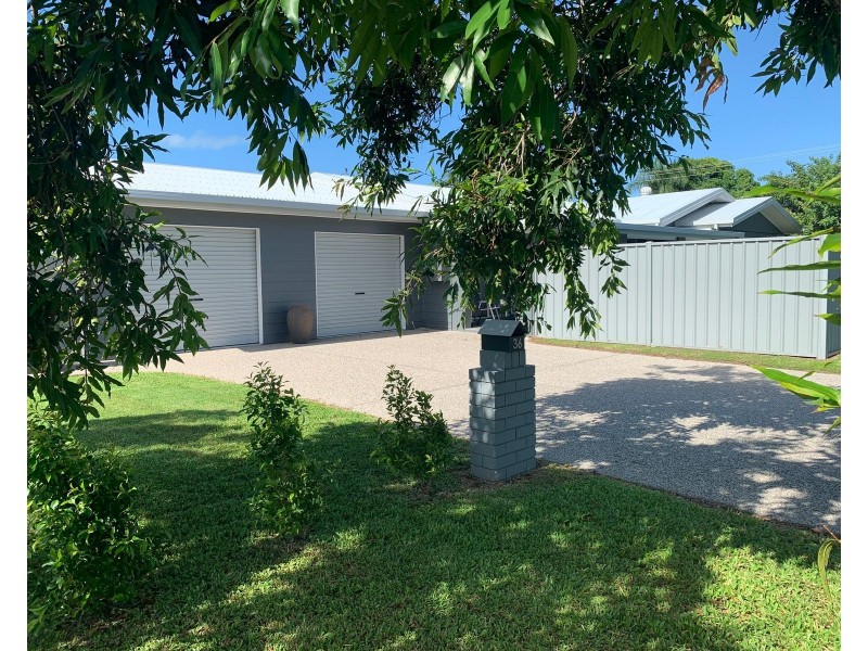 36 Barton St, West Mackay QLD 4740