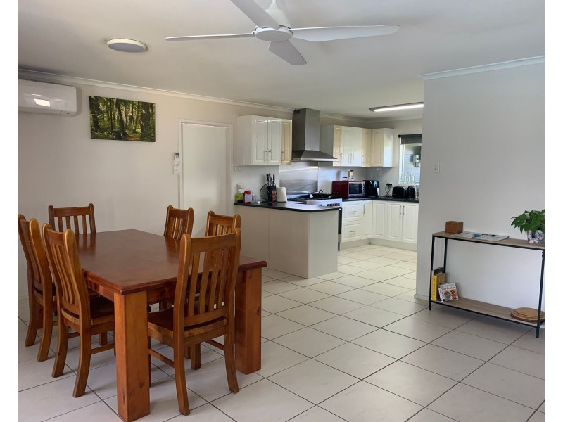 36 Barton St, West Mackay QLD 4740