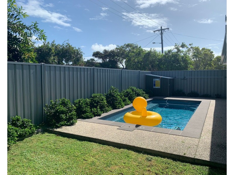 36 Barton St, West Mackay QLD 4740