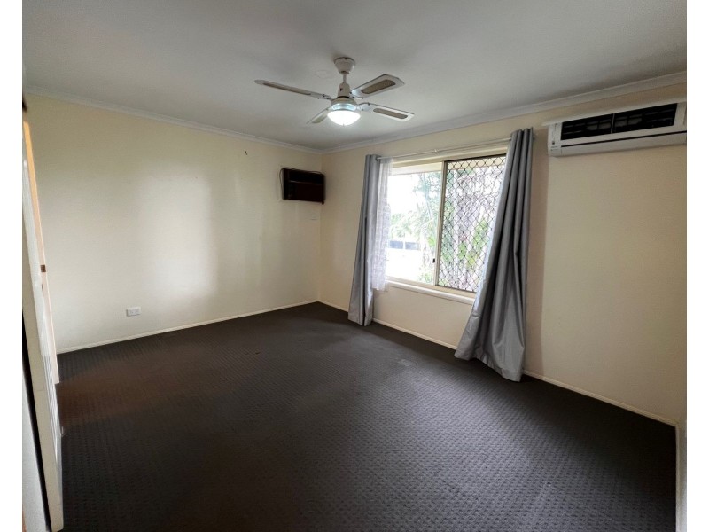 15 Brooksfield Drive, Sarina Beach QLD 4737