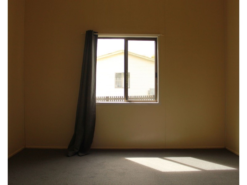 39 Beach Road, Sarina QLD 4737