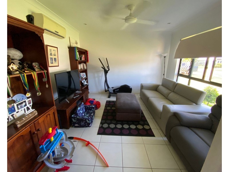 35 Pacific Avenue, Sarina QLD 4737