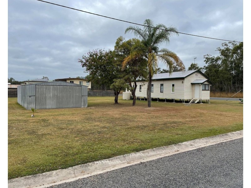 18-20 Graham Street, Koumala QLD 4738