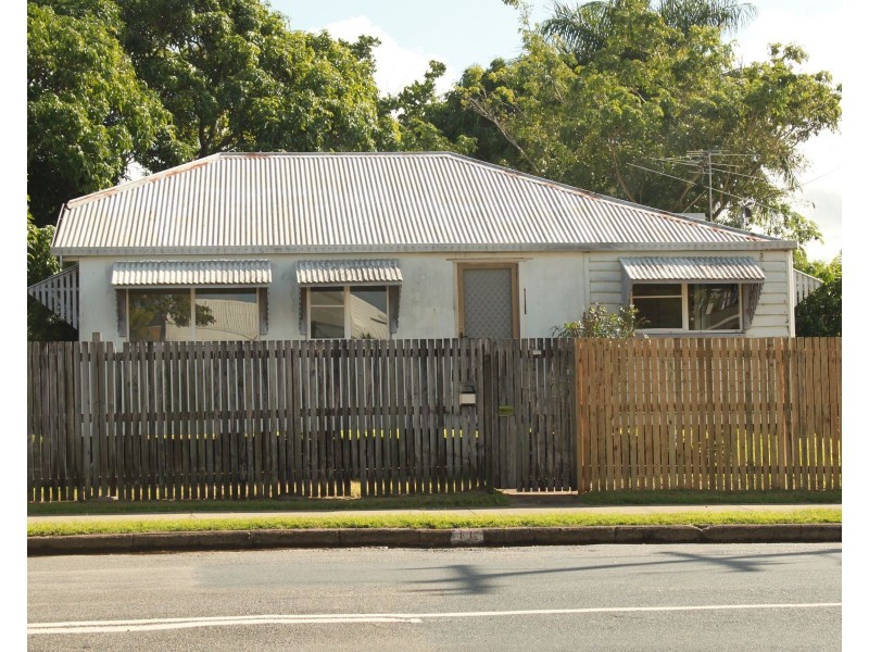 2 Anzac Street, Sarina QLD 4737