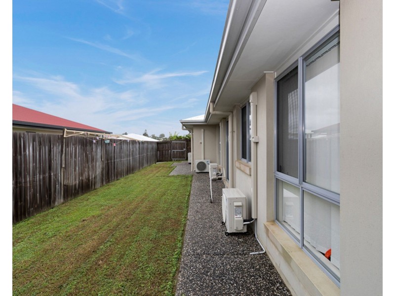 9 Cordia Street, Rural View QLD 4740