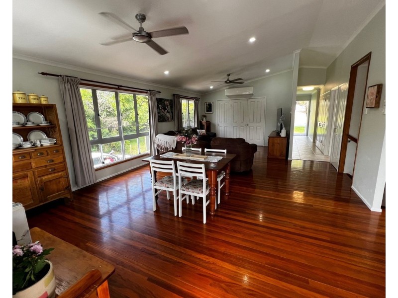 25 Hackett Court, Campwin Beach QLD 4737