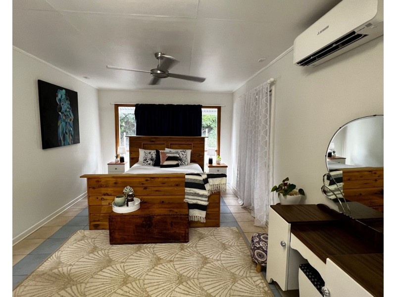 25 Hackett Court, Campwin Beach QLD 4737