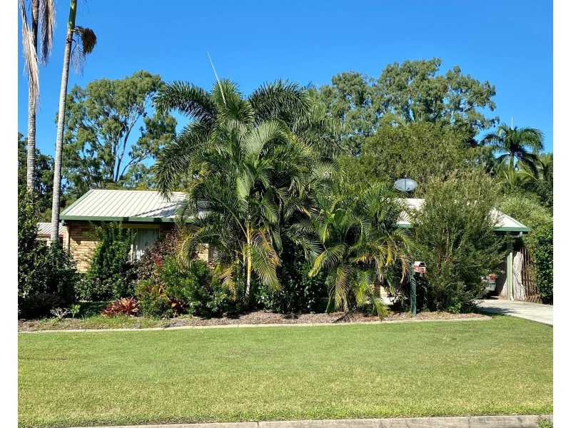 65 West Street, Sarina QLD 4737