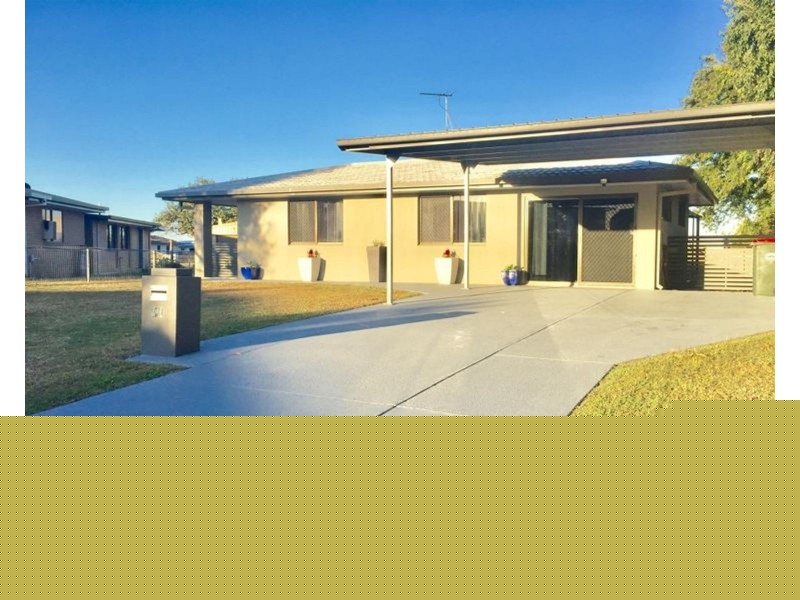 31 Downing Street, Ooralea QLD 4740
