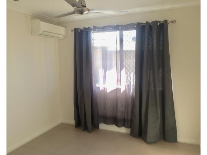 31 Downing Street, Ooralea QLD 4740