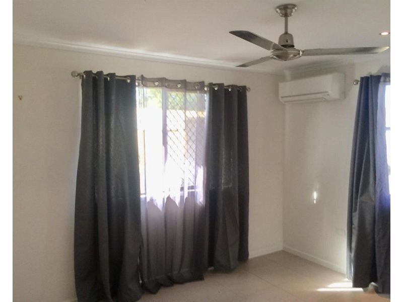 31 Downing Street, Ooralea QLD 4740