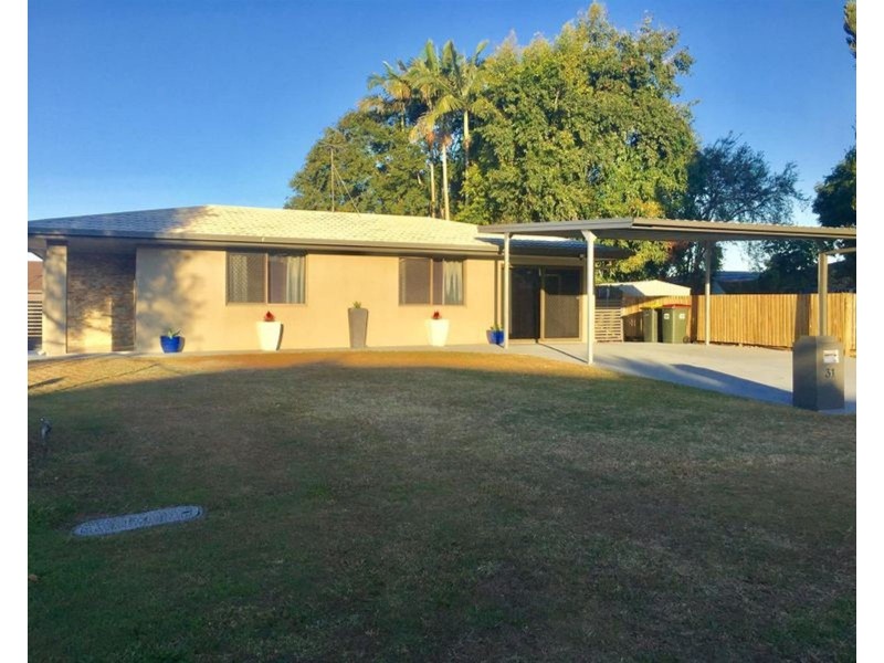 31 Downing Street, Ooralea QLD 4740