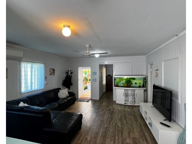 129 Zelma Street, Grasstree Beach QLD 4740