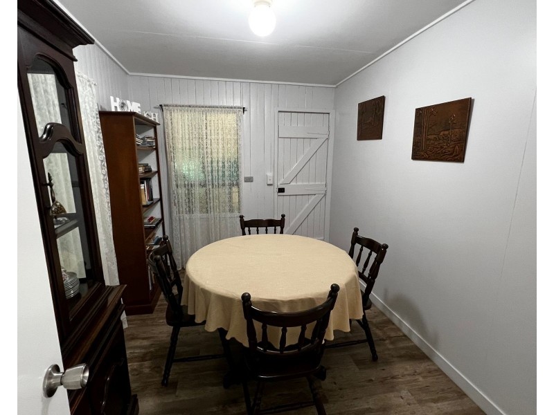 129 Zelma Street, Grasstree Beach QLD 4740