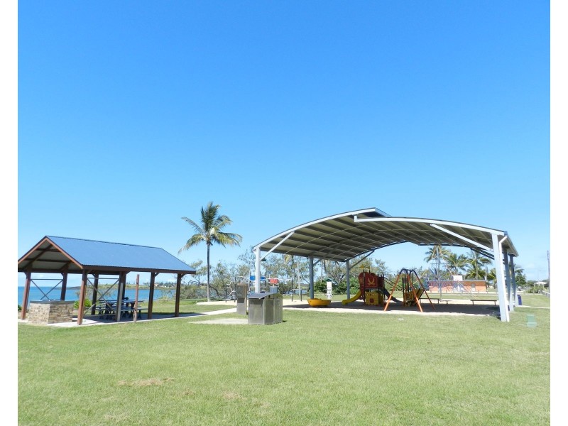 129 Zelma Street, Grasstree Beach QLD 4740