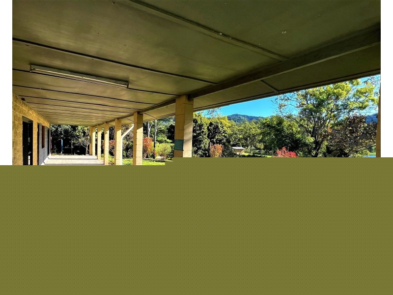 565 Middle Creek Road, Sarina QLD 4737