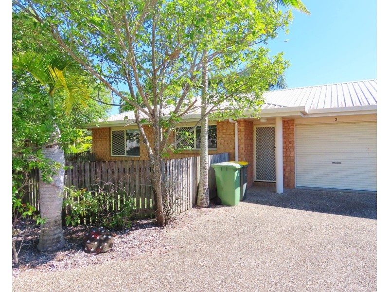 2/3 Ribbon Court, Glenella QLD 4740