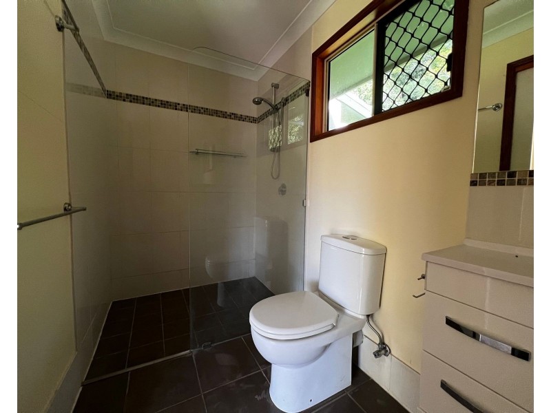 1775 Sarina Homebush Road, Oakenden QLD 4741