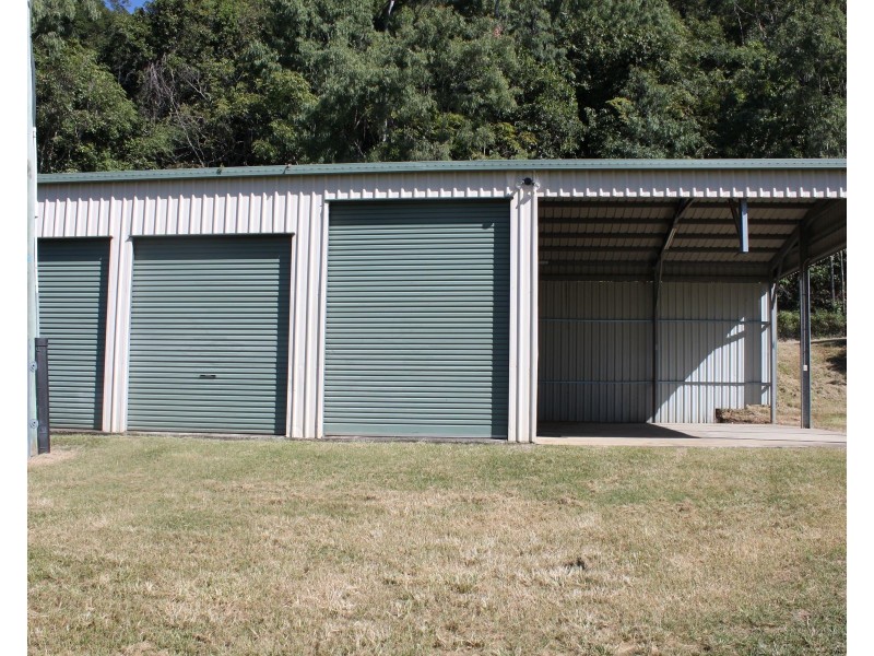 1775 Sarina Homebush Road, Oakenden QLD 4741