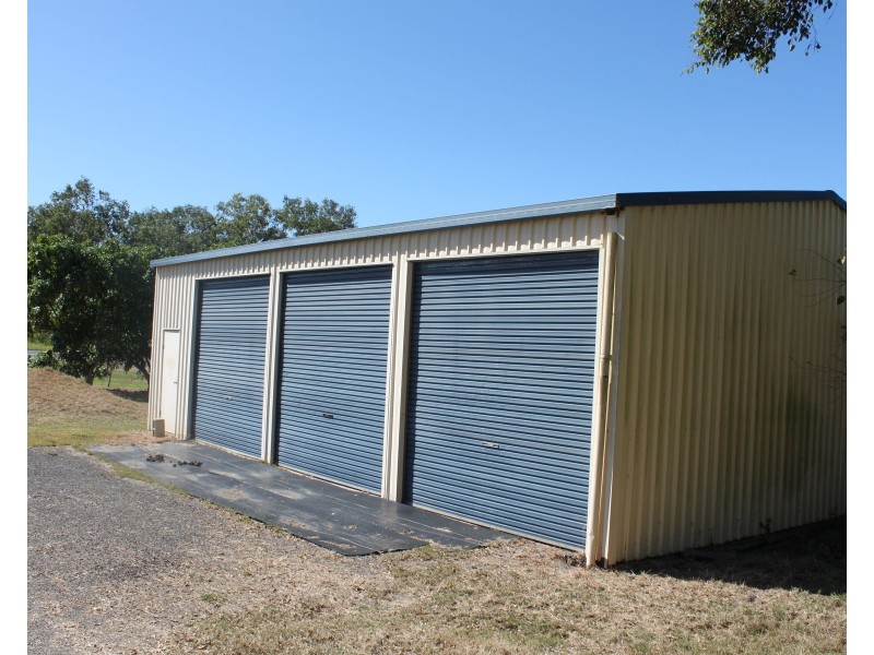 1775 Sarina Homebush Road, Oakenden QLD 4741