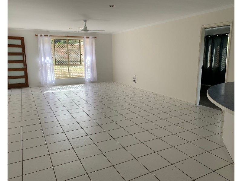 15 Jackson Street, Sarina QLD 4737