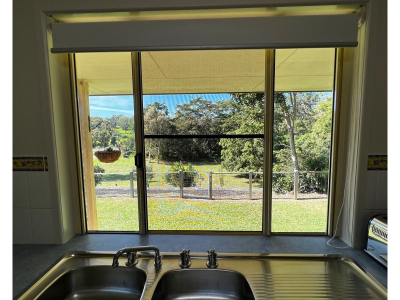 90771 Bruce Highway, Sarina QLD 4737