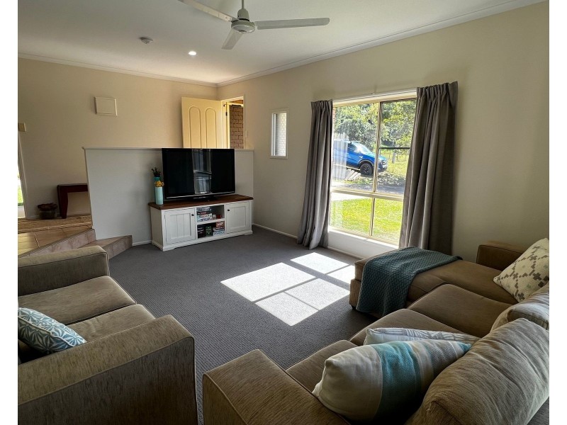 90771 Bruce Highway, Sarina QLD 4737