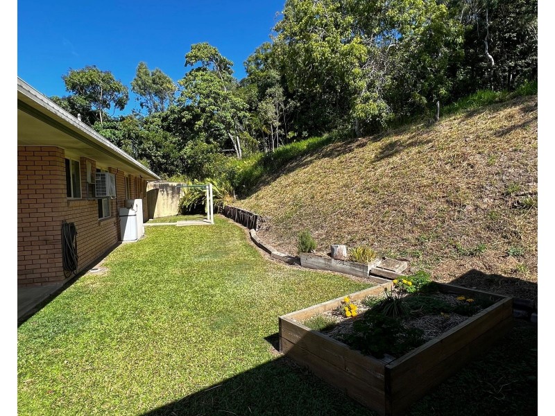 90771 Bruce Highway, Sarina QLD 4737