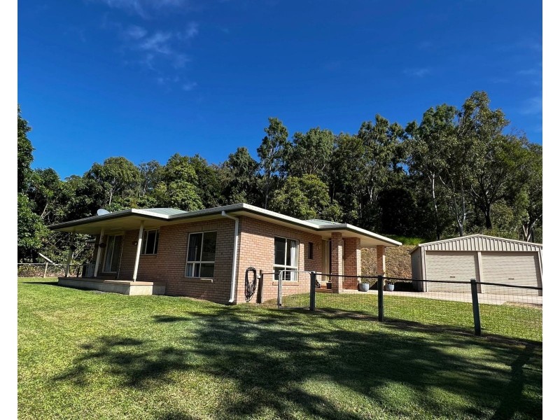 90771 Bruce Highway, Sarina QLD 4737