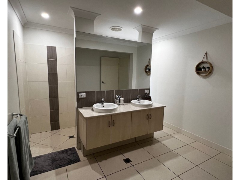 11 Ulysses Way, Armstrong Beach QLD 4737