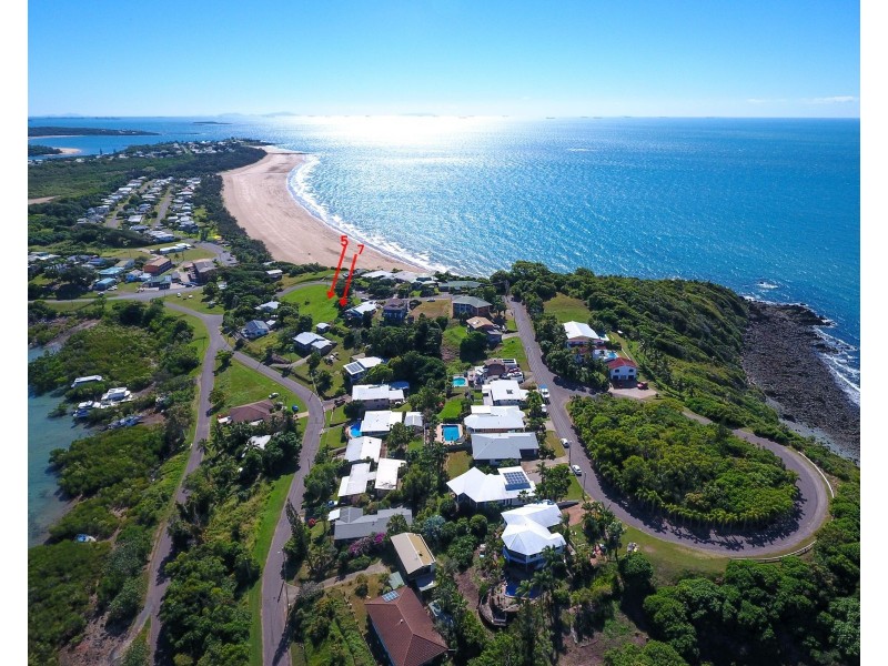 5 Captain Blackwood Drive, Sarina Beach QLD 4737