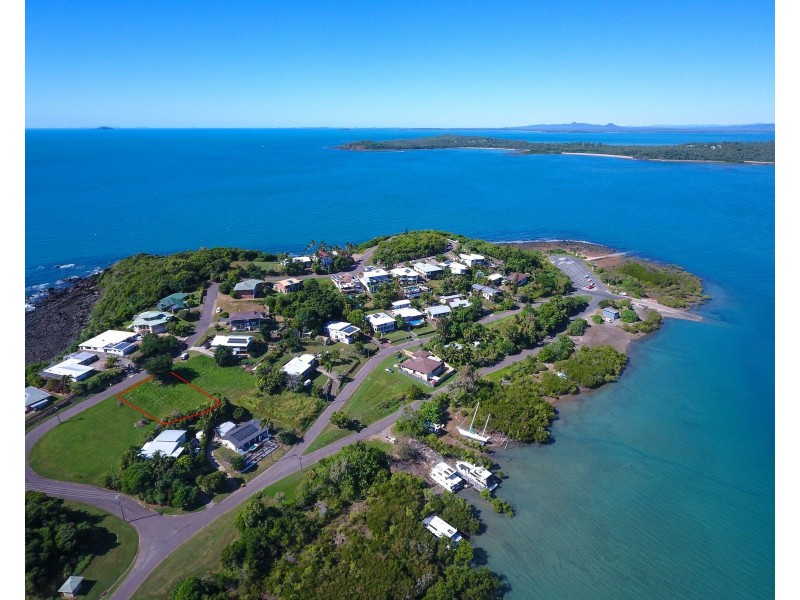 5 Captain Blackwood Drive, Sarina Beach QLD 4737