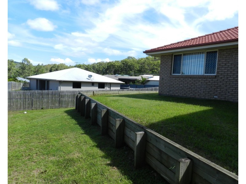 37 Jackson Street, Sarina QLD 4737