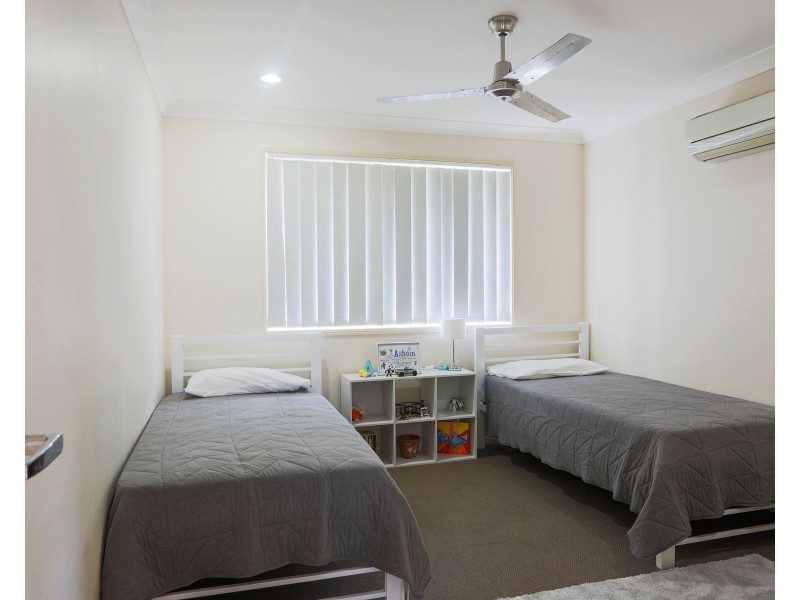 37 Jackson Street, Sarina QLD 4737