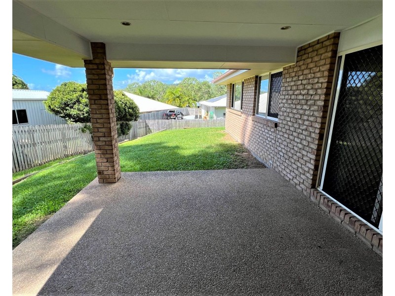 37 Jackson Street, Sarina QLD 4737